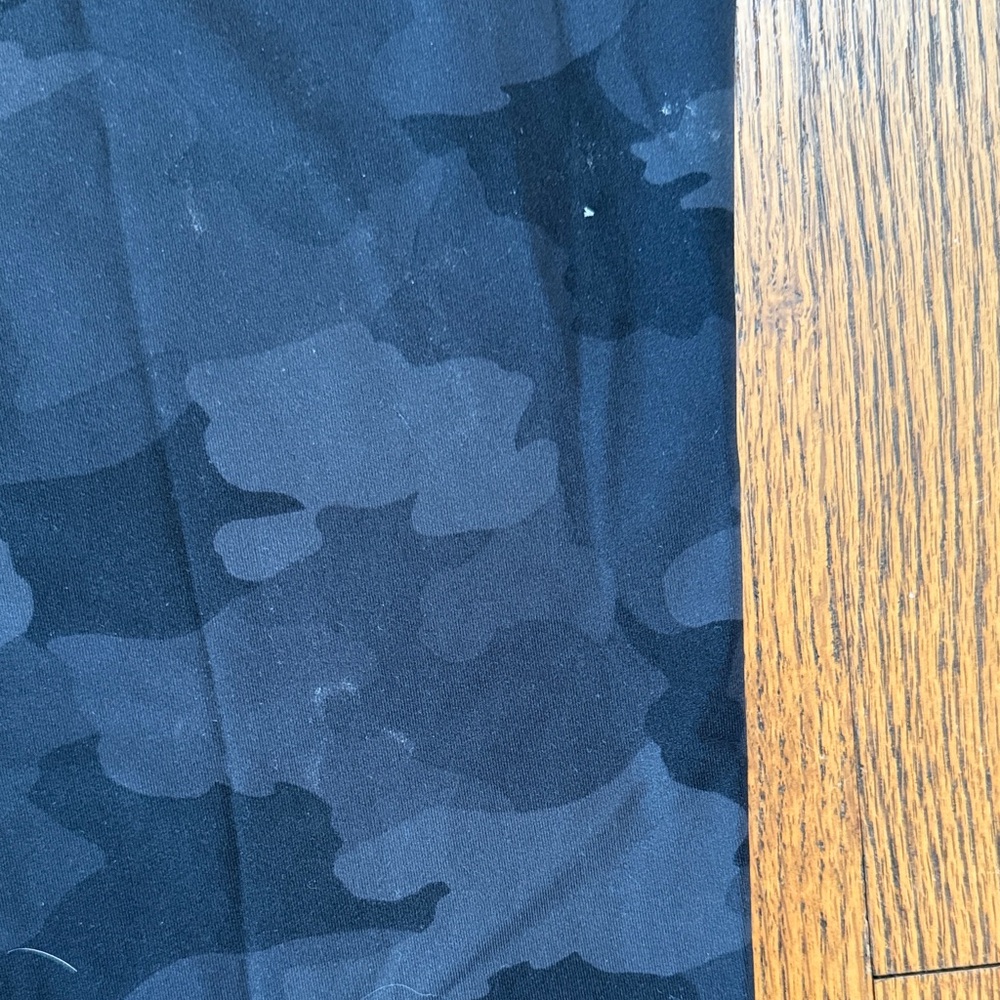 B36 lululemon athletica Women’s 8 Stretch Black Camo Joggers Activewear - Picture 6 of 7